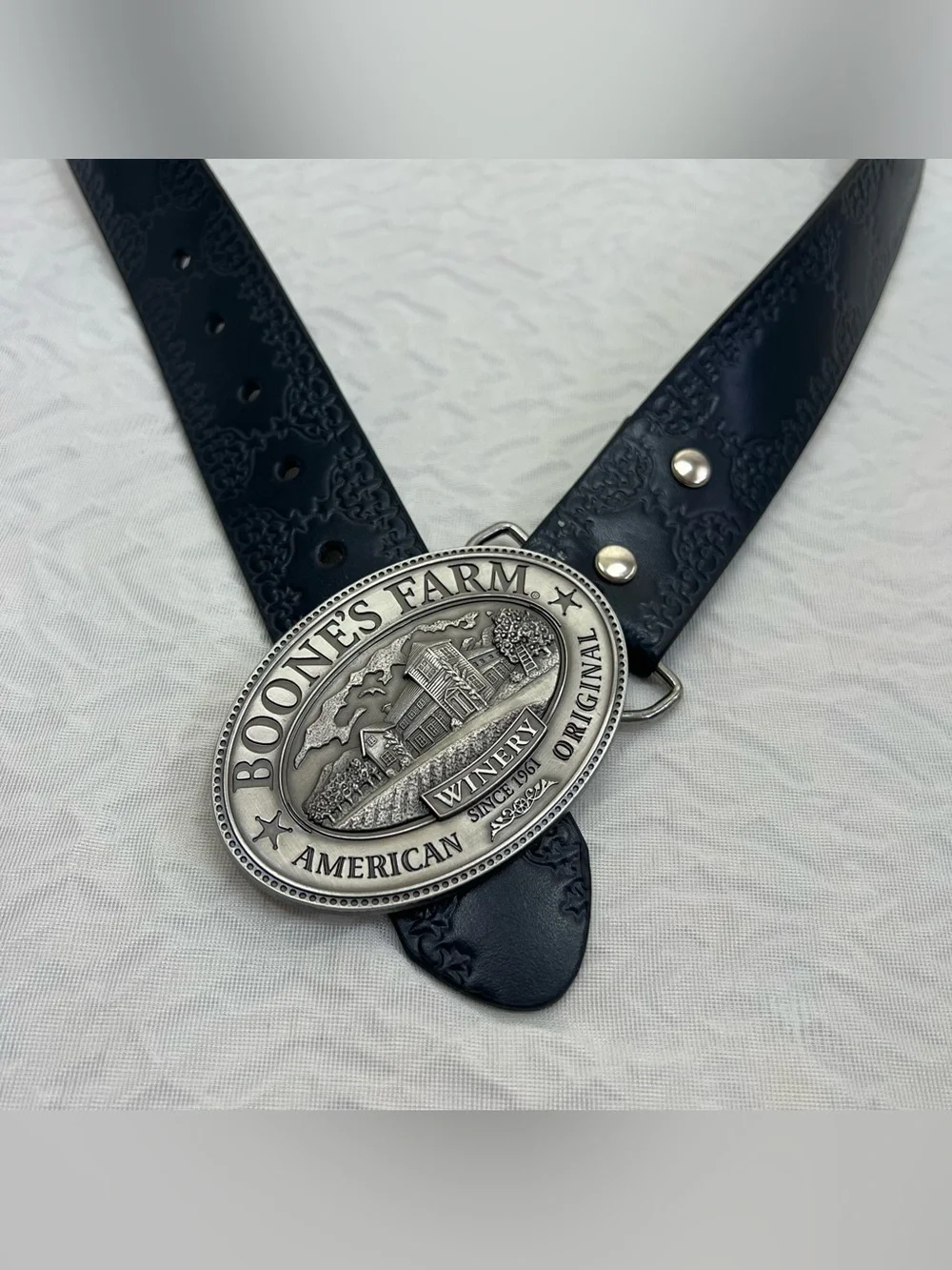 Boone’s Farm Winery Black Leather Belt with Decorative Silver Buckle